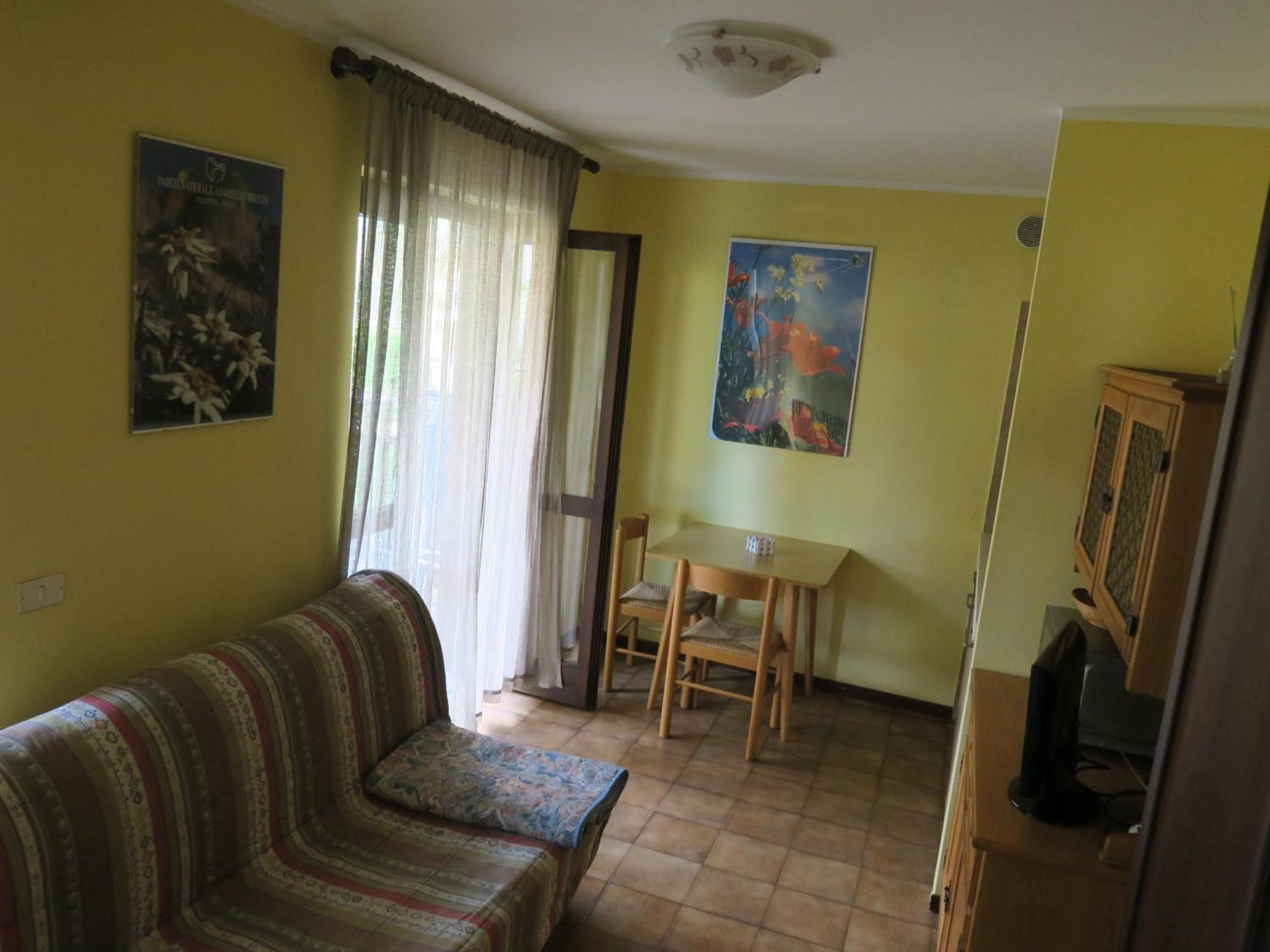 Care Alto Apartment Carisolo Bagian luar foto